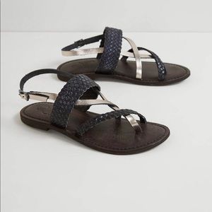 BNWT Freebird by Steven Sandals